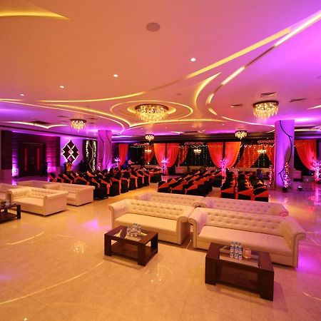 Hotel Prince Viraj Jabalpur Buitenkant foto