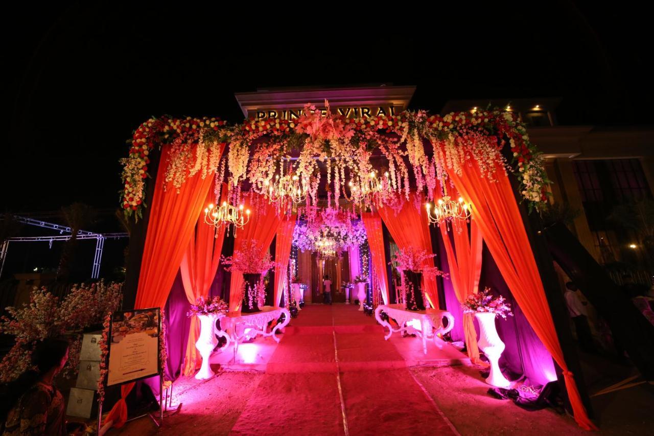 Hotel Prince Viraj Jabalpur Buitenkant foto