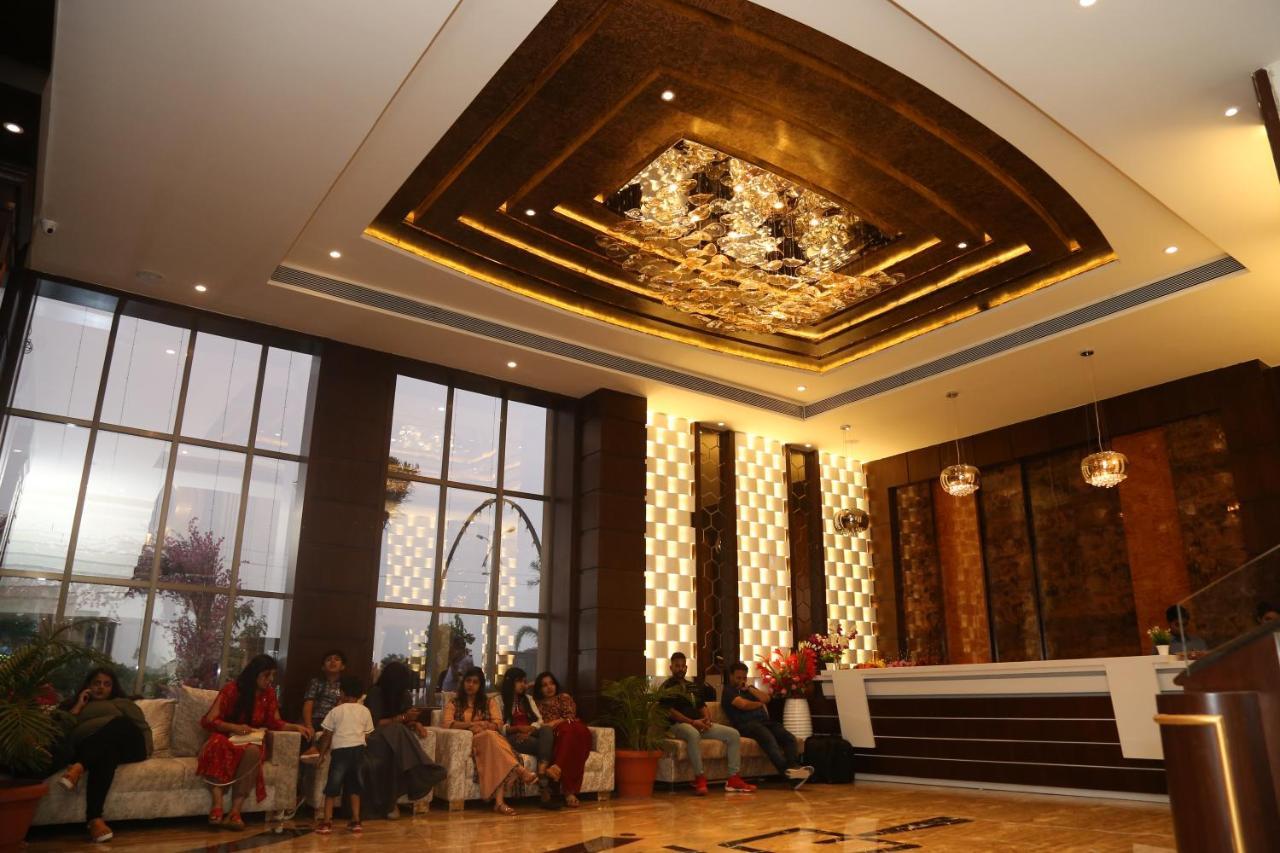 Hotel Prince Viraj Jabalpur Buitenkant foto